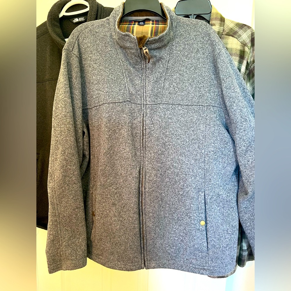 Mens Lands End full zip jacket; XXL good used condition; gray, brown collar